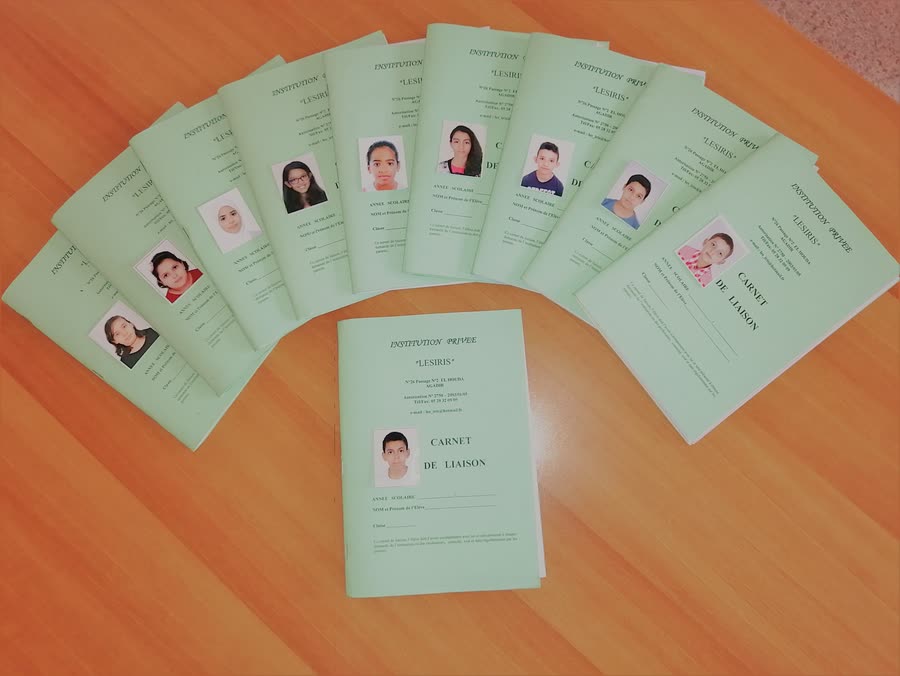 Cahier de correspondance de l’Institution Les Iris, support du dialogue entre l’école et les familles